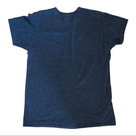 NHL Blackhawk Logo Men’s Tee Shirt Size Large - Picture 2 of 5